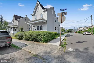 30 N Center Street, Frackville, PA 17931 - Photo 6