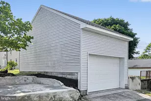 30 N Center St, Frackville, PA 17931 - Photo 40