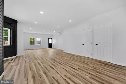 30 N Center Street, Frackville, PA 17931 - Photo 12