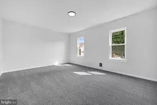 30 N Center St, Frackville, PA 17931 - Photo 28