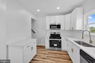 30 N Center St, Frackville, PA 17931 - Photo 14