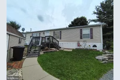 2 A Genesis Boulevard, New Ringgold, PA 17960 - Photo 2