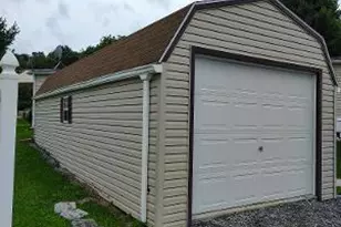 2 A Genesis Blvd, New Ringgold, PA 17960 - Photo 6
