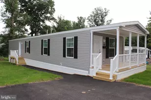 176 W Wiconisco Ave, Tower City, PA 17980 - Photo 1