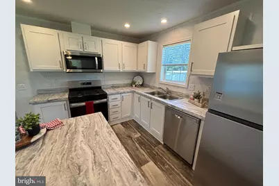 176 W Wiconisco Avenue, Tower City, PA 17980 - Photo 2