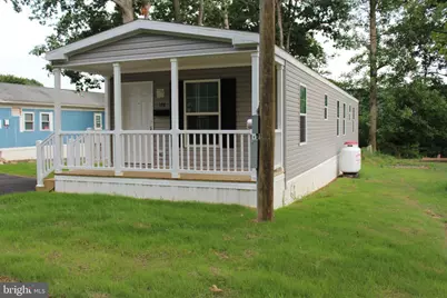 176 W Wiconisco Avenue, Tower City, PA 17980 - Photo 2
