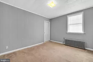 217 N Center St, Frackville, PA 17931 - Photo 12