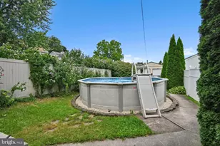 217 N Center St, Frackville, PA 17931 - Photo 22