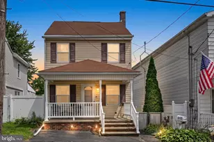217 N Center St, Frackville, PA 17931 - Photo 2