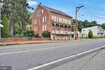 125 E Center Street, Tremont, PA 17981 - Photo 2