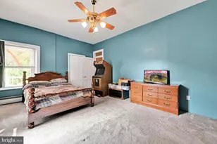 125 E Center St, Tremont, PA 17981 - Photo 28