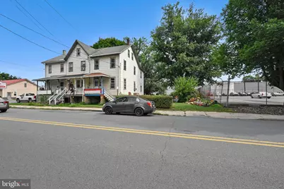 40 N Tulpehocken Street, Pine Grove, PA 17963 - Photo 6