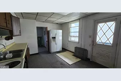 127 S Broad Mountain Avenue, Frackville, PA 17931 - Photo 6