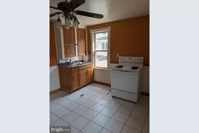 17-19-21-23 Pine Street #17, Port Carbon, PA 17965 - Photo 6