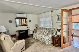 199 Pennsylvania Ave, Shenandoah, PA 17976 - Photo 12