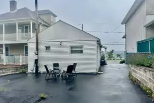 199 Pennsylvania Ave, Shenandoah, PA 17976 - Photo 6