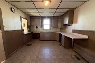 102 N Tulpehocken St, Pine Grove, PA 17963 - Photo 6
