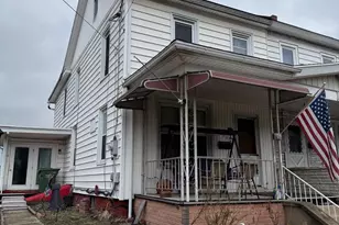 102 N Tulpehocken St, Pine Grove, PA 17963 - Photo 1