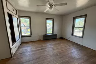 102 N Tulpehocken St, Pine Grove, PA 17963 - Photo 12