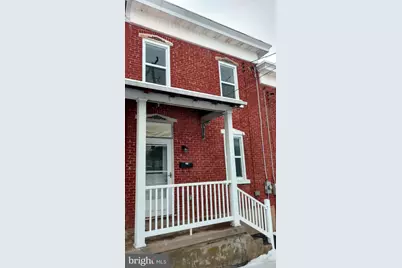 231 N Walborn, Orwigsburg, PA 17961 - Photo 2