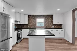 625 E Main St, Hegins, PA 17938 - Photo 12