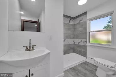 625 E Main Street, Hegins, PA 17938 - Photo 24