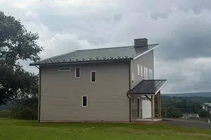1875 Sitting Bull Dr, Auburn, PA 17922 - Photo 4
