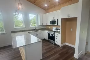 1875 Sitting Bull Dr, Auburn, PA 17922 - Photo 12