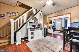 416 Pottsville St, Minersville, PA 17954 - Photo 10