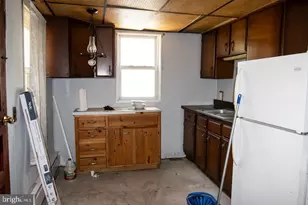 602 Pierce St, Pottsville, PA 17901 - Photo 14