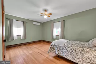 432 E Race St, Pottsville, PA 17901 - Photo 14