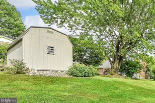 432 E Race St, Pottsville, PA 17901 - Photo 36