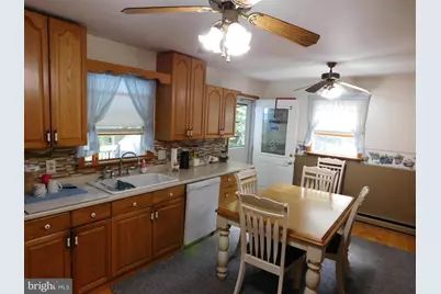 154 Lake Drive, Nesquehoning, PA 18240 - Photo 8