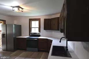 43 Main St, Tremont, PA 17981 - Photo 8