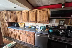 430 Dietrich Ave, Tower City, PA 17980 - Photo 10