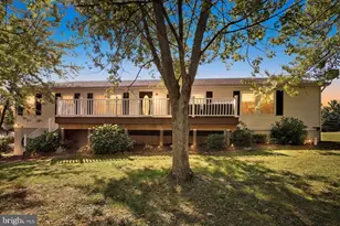 1290 Running Deer Dr, Auburn, PA 17922 - Photo 2