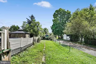 236 N Pine St, Tremont, PA 17981 - Photo 28