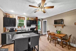 769 N Centre St, Pottsville, PA 17901 - Photo 12