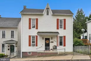 769 N Centre St, Pottsville, PA 17901 - Photo 4