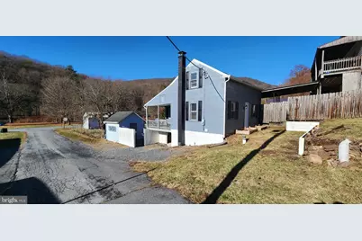 1 Vine Street, Port Clinton, PA 19549 - Photo 1