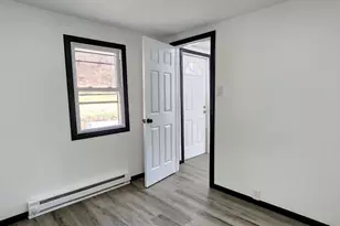 1 Vine St, Port Clinton, PA 19549 - Photo 2