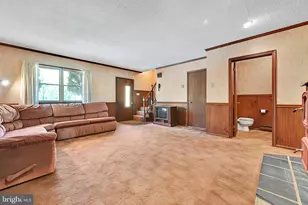 215 W Wilder St, Cressona, PA 17929 - Photo 14