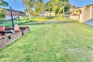 314 N 2nd St, Frackville, PA 17931 - Photo 8