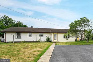 115 Walnut St, Pine Grove, PA 17963 - Photo 28