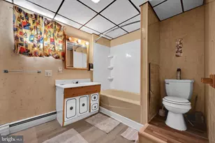 713 W Norwegian St, Pottsville, PA 17901 - Photo 18