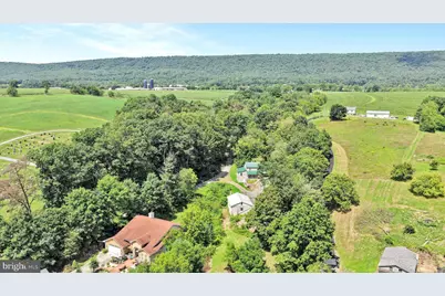 18 Church Lane, Pine Grove, PA 17963 - Photo 2