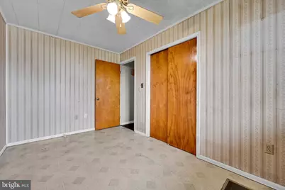 708 W Maple Street, Valley View, PA 17983 - Photo 16