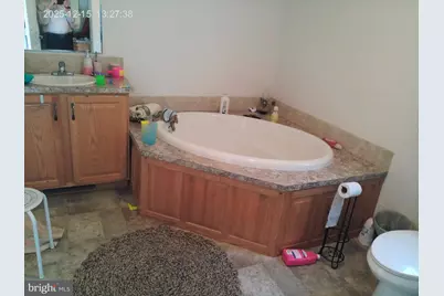 2865 Summer Valley Road, New Ringgold, PA 17960 - Photo 2