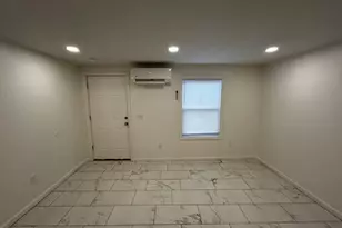 219 N 3rd St, Pottsville, PA 17901 - Photo 10