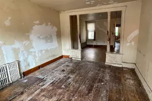 807 Market St, Ashland, PA 17921 - Photo 2